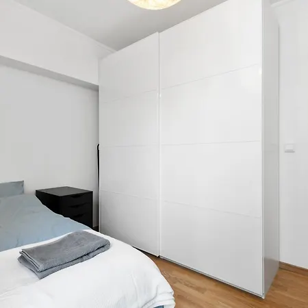 Bak Bryggen, Moderne 2 Soverom Med Balkong * Bergen